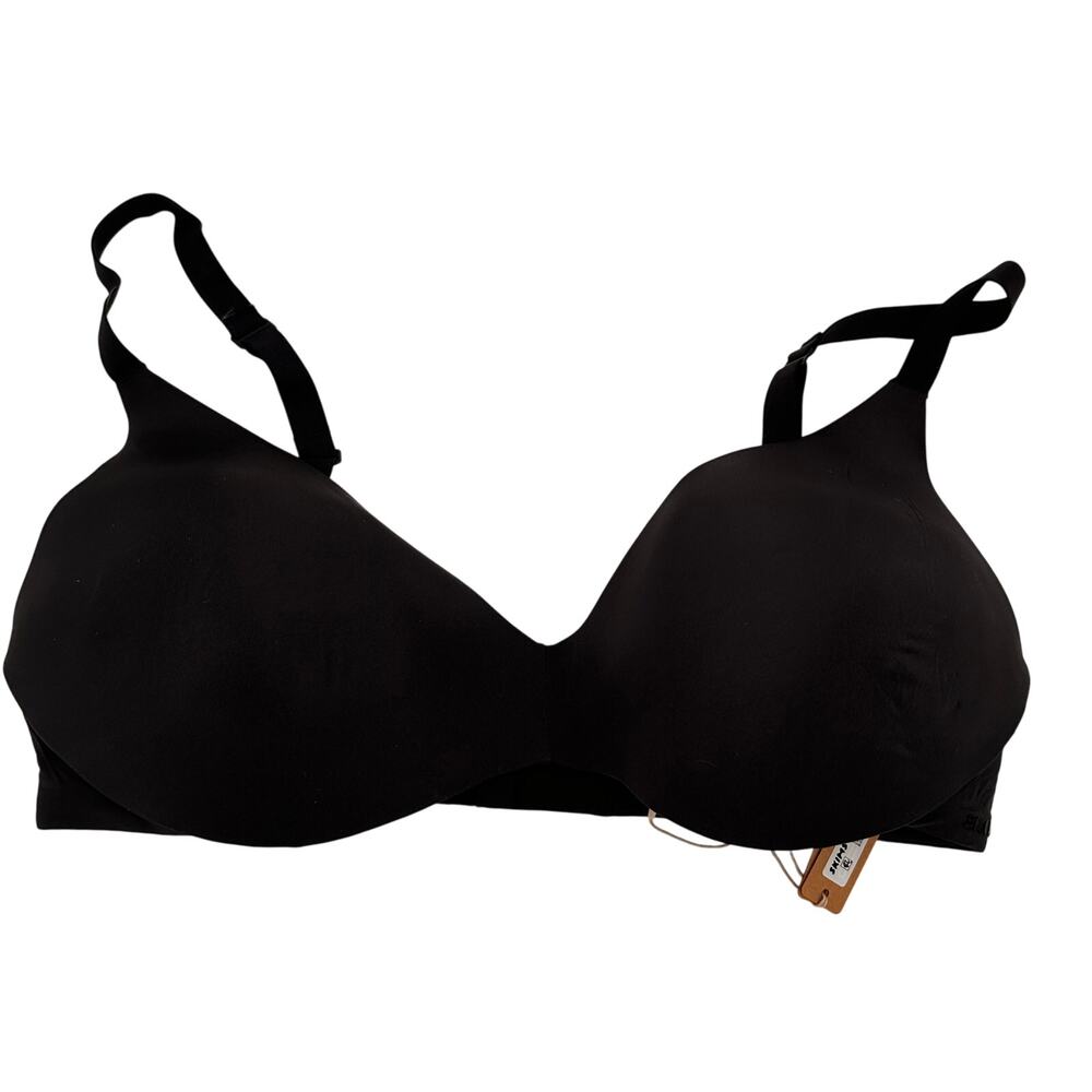 Skims Wireless Form Push-Up Bra Black Onyx New with tags Size 36D